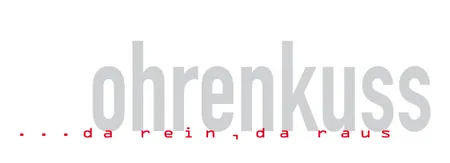 grauer Text auf weißem Grund, in rot ganz klein, ...da rein...da raus